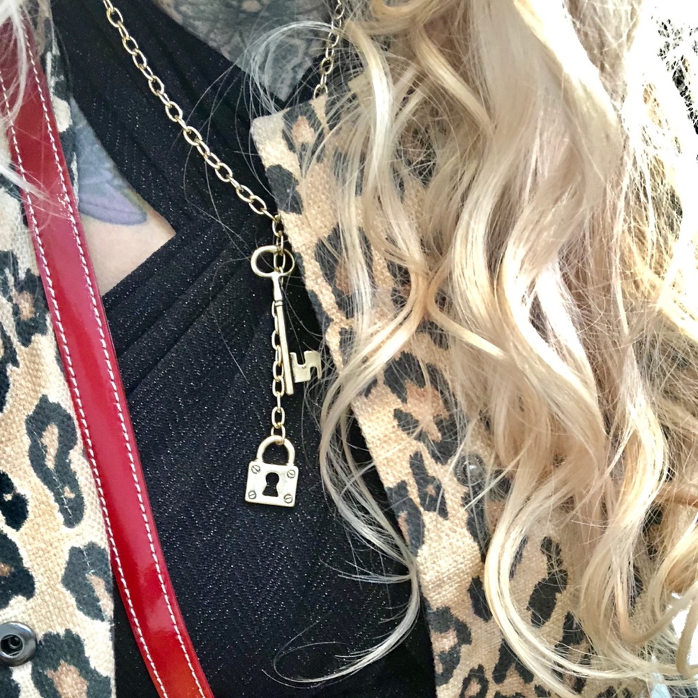 Meet your Posher 💞❤️💞❤️